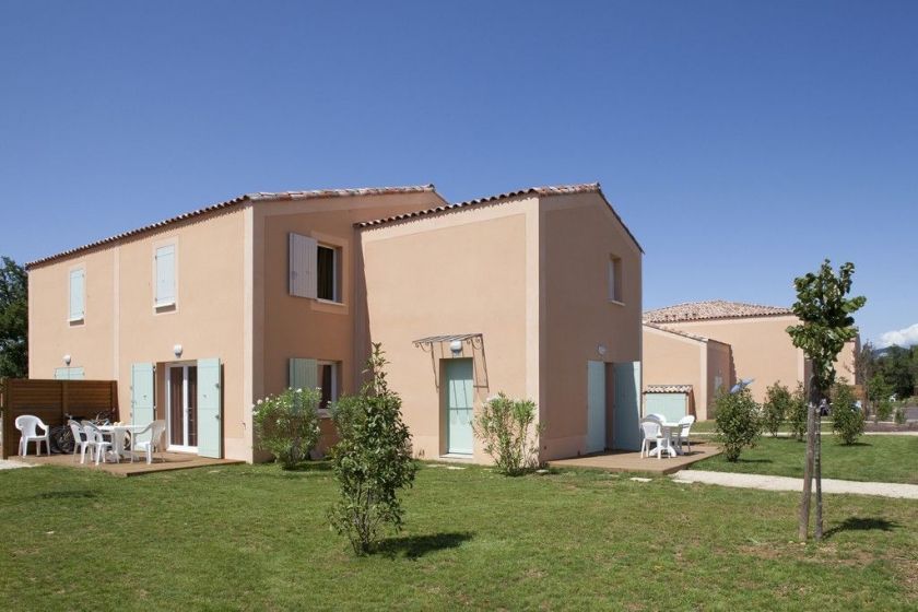 Les maisons de la résidence Les Demeures du Ventoux
