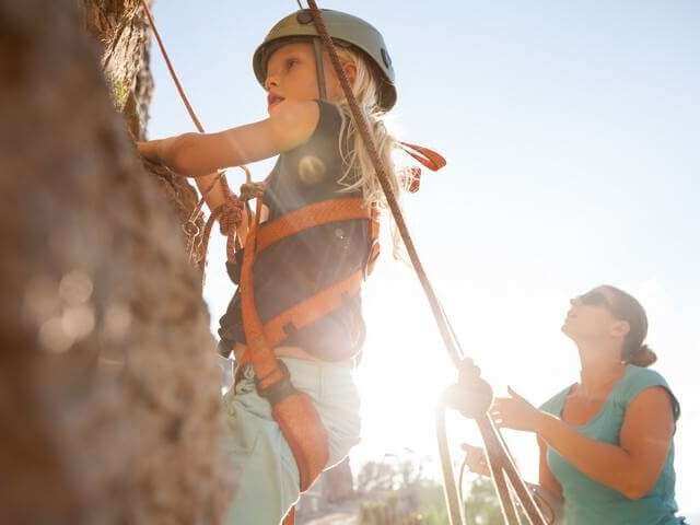 climbing child mountain
